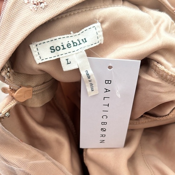 BALTIC BORN | Blush pink maxi dress with jewel detailing NWT - Picture 5 of 6